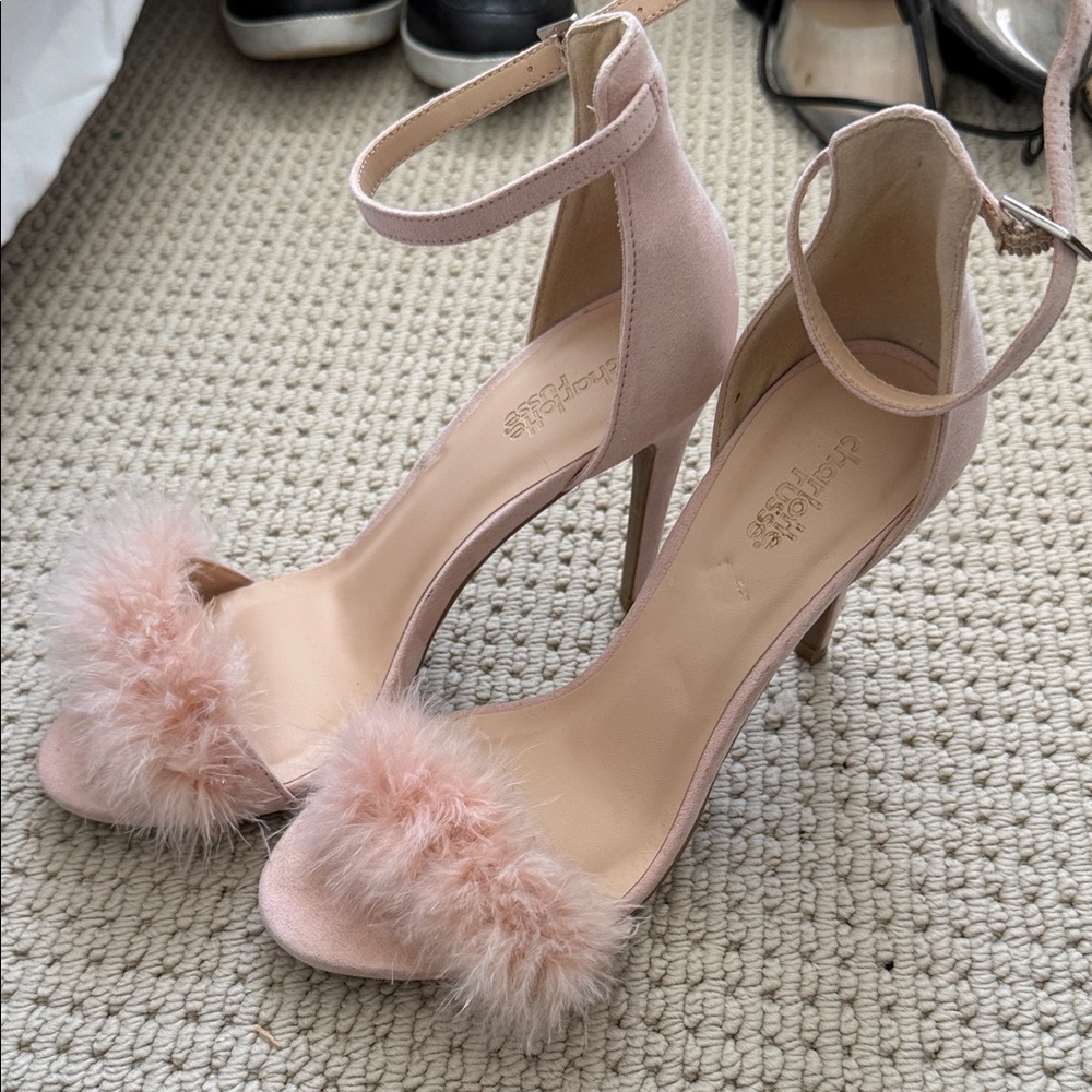 Charlotte Russe Elegant Pink Feathered Heels sz 7 - Picture 1 of 8
